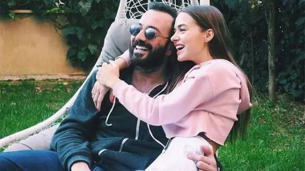 Bensu Soral ile Hakan Baş Paris'te yeniden dedi! Mutluluk pozları verdiler-5