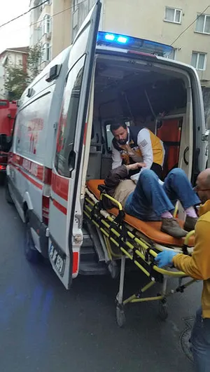 Son dakika: Şişli'de 6 katlı binada çökme meydana geldi-1