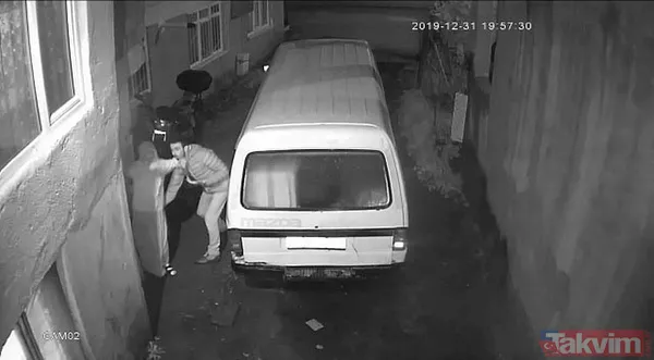 Kocaeli’nin Derince ilçesinde marketten çıkan kadını taciz eden sapık yakalandı! - 4