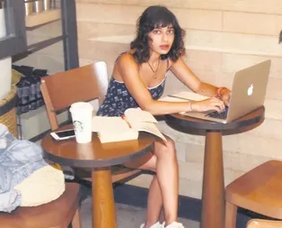 Büyük aşk yazar yaptı