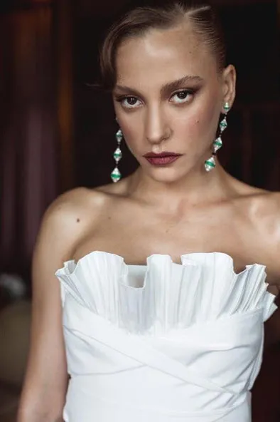 Serenay Sarıkaya yeni rolü hakkında açıklamalarda bulundu-2