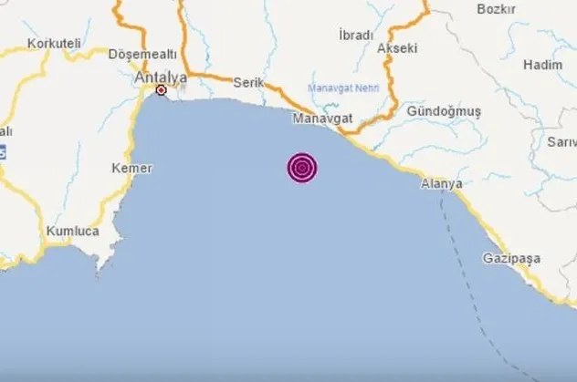 Son dakika... Antalya'da korkutan deprem