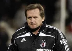 Schuster gidiyor mu?