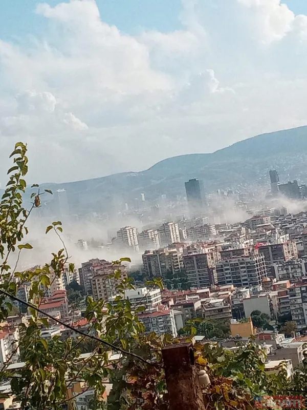 SON DAKİKA: İzmir'de 6,6 büyüklüğünde deprem! İşte İstanbul'dan da hissedilen deprem sonrası ilk görüntüler - 48
