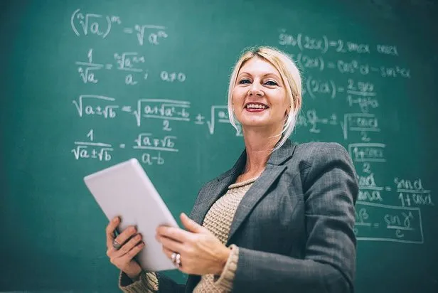 uzman ogretmen sinavlari ne zaman kimler sinavdan muaf tutulacak uzman ogretmen maaslari ne kadar uzman ogretmen nasil olunur kimler olabilir takvim