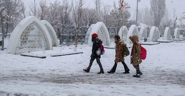 Çekmeköy'de bugün (12 Şubat) okullar tatil mi? Valilik duyurusu...