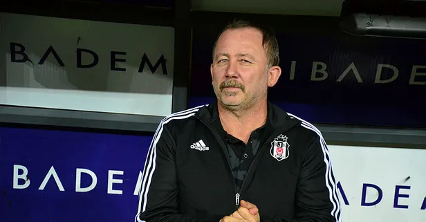 Beşiktaş'ta sağ bek ve forvet operasyonu