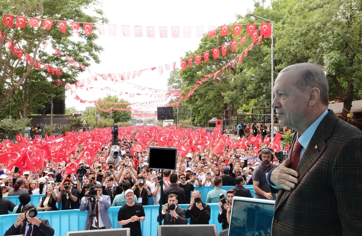 Başkan Erdoğan’dan CHP’ye sert sözler: Siyasi parti değil sanki dövüş kulübü-12