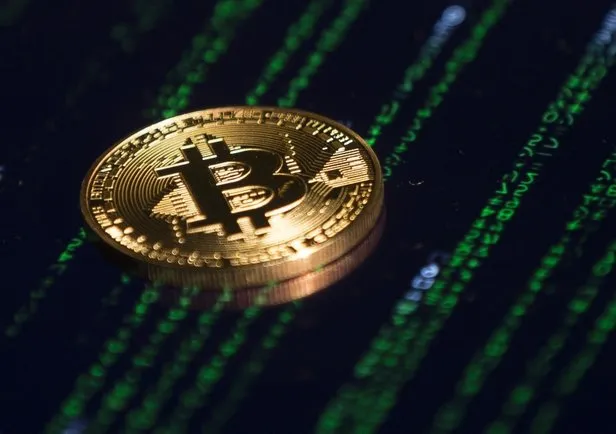bitcoin-ethereum-ve-dogecoin-ne-kadar-oldu-cokus-surat-kazandi-bitcoin-dusecek-mi-yukselecek-mi-1621253448948.jpg