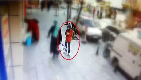 son-dakika-istanbulda-kadinlarin-korkulu-ruyasi-oldu-kod-adi-golge-olan-sahis-10-yasinda-cikti-1615184123078.jpg SON DAKİKA: İstanbul'da kadınların korkulu rüyası oldu! Kod adı Gölge olan şahıs 10 yaşında çıktı-2