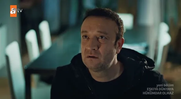 masada-kartlari-yeniden-dagittiracak-adim-edho-178-bolum-fragmani-birisi-gitti-vedasi-ustune-tuzu-biberi-oluyor-1608670573117.jpg Masada kartları yeniden dağıttıracak adım! EDHO 178. bölüm fragmanı: Birisi gitti vedası üstüne tuzu biberi oluyor!-2