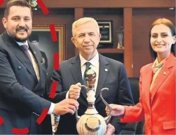 CHP'de 'eş başkanlık'! DEM ile beraberlik yönetim anlayışlarını da değiştirdi! Korkuteli Belediye Başkanı Saniye Caran ve Hasan Caran...-4