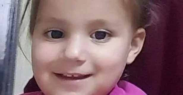 Otomobilin çarptığı bebek hayatını kaybetti