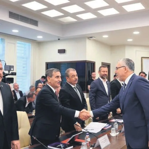 Memura ilk teklif yüzde 10 + 6