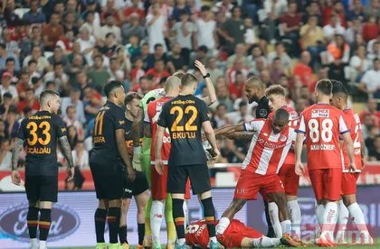 Antalyaspor-Galatasaray beraberliği sonrası spor yazarlarından sert sözler: Ezikliği suratlarından belliydi