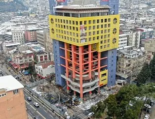 Dünyanın en saçma binasının yıkımı 2 aya...