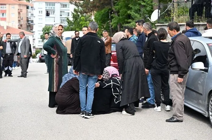 1715587717888.jpeg Ankara'da aile dehşeti! Eşi ve iki çocuğunu öldürdü-4