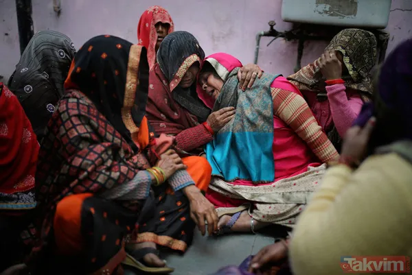 Hindistan'da camileri yakıp müslümanlara eziyet ettiler - 32