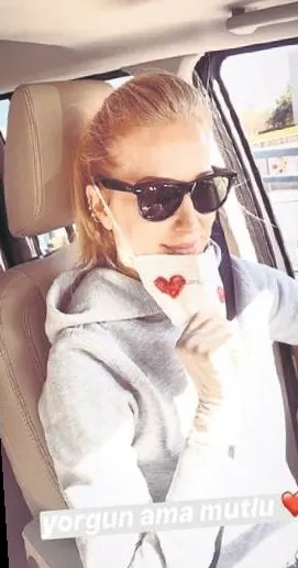 Burcu Esmersoy eşleri cezaevinde olan kadınları unutmadı! Kapı kapı dolaşıp Ramazan paketi dağıttı...-3