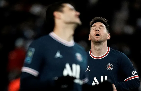 psgnin-super-yildizi-lionel-messinin-30-milyon-euroya-satin-aldigi-oteli-yikiliyor-1638439357099.jpg PSG'nin süper yıldızı Lionel Messi'nin 30 milyon euro'ya satın aldığı oteli yıkılıyor-4