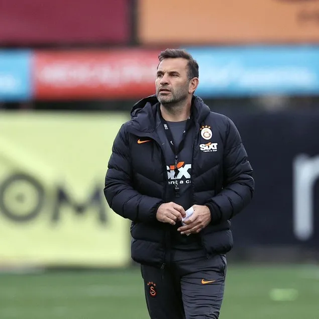 Galatasaray’da 8 ayrılık birden!