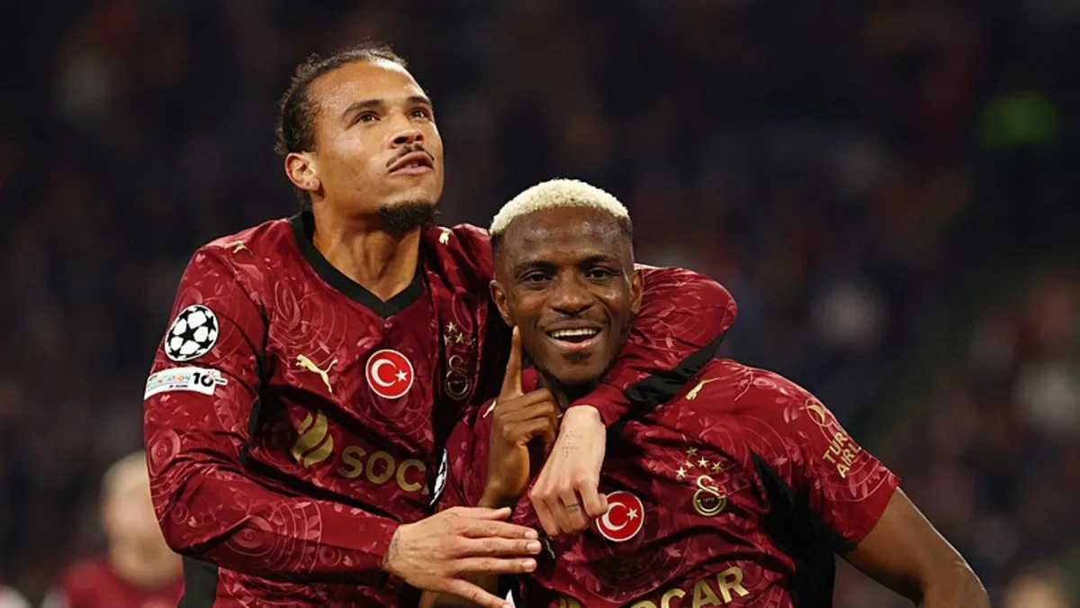 Hollanda'da Aslan'ın 'Ajax' sesleri!
