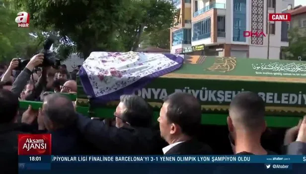 Otobüs kazasında ölen üniversiteli İlayda toprağa verildi