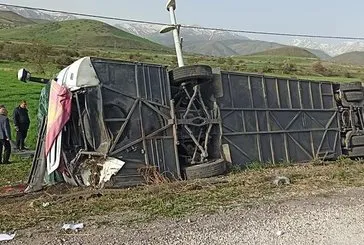 Yolcu otobüsü devrildi!