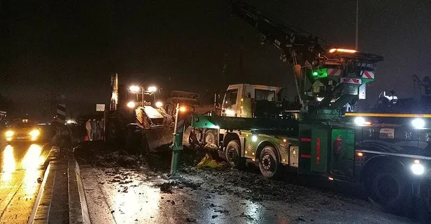 Bağcılar Mahmutbey'de trafiği kilitleyen kaza! Hafriyat kamyonu devrildi: Polis inceleme başlattı