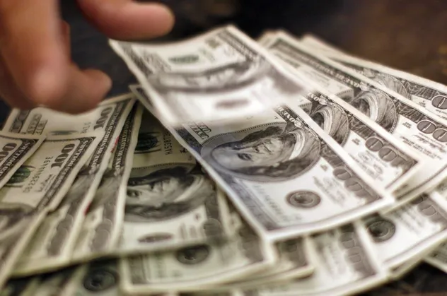 İran'dan ABD'yi çok kızdıracak adım: Artık dolar kullanmayacaklar!
