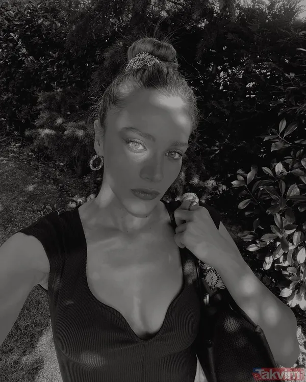 Miray Daner elini korkak alıştırmadı! Bikinili mayolu ne var ne yok paylaştı sosyal medyayı salladı ‘Oğulcan Engin fena kıskanacak’ - 1