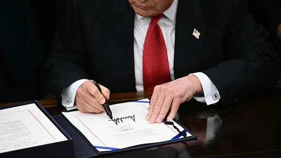 ABD'de 43 günlük kapanma sona erdi!