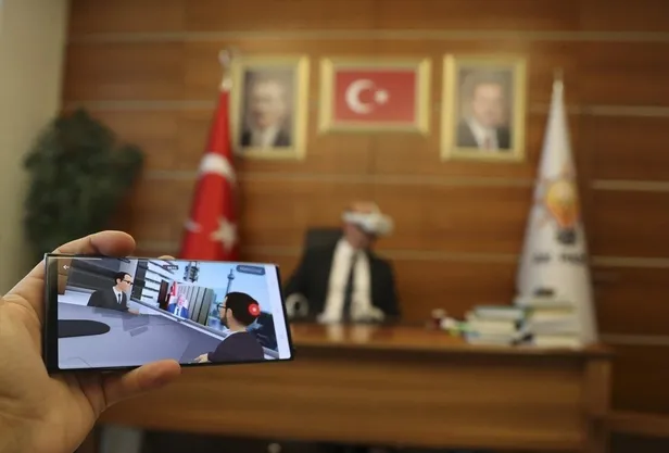 ak-partiden-ilk-metaverse-toplanti-hizla-gelisecek-bircok-sektoru-etkileyecek-bir-alan-1642447996902.jpeg AK Parti'den ilk metaverse toplantı: "Hızla gelişecek birçok sektörü etkileyecek bir alan"-5