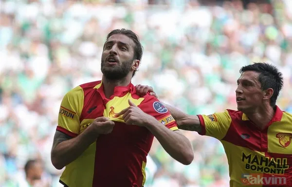 Göztepe'nin 11. Ve 72. Akikalarda Attığı İki Gol Var İncelemesinin Ardından Ofsayt Gerekçesiyle İptal Edildi.