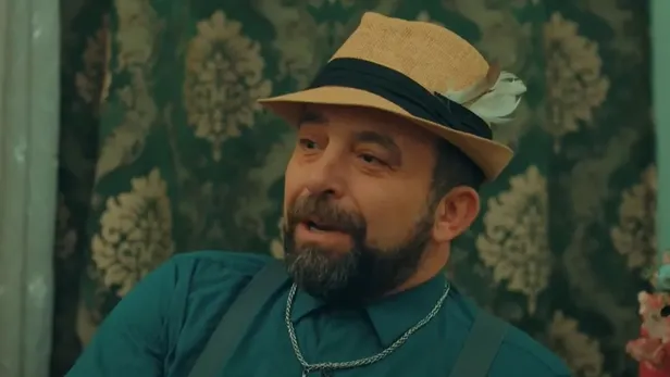 1648990010088.jpeg O isim geri geldi! 59. bölümden itibaren... Taner ve Zahide’nin babaları ortaya çıktı! Gönül Dağı'nda ölü dirildi, sır gibi saklanmış!-3