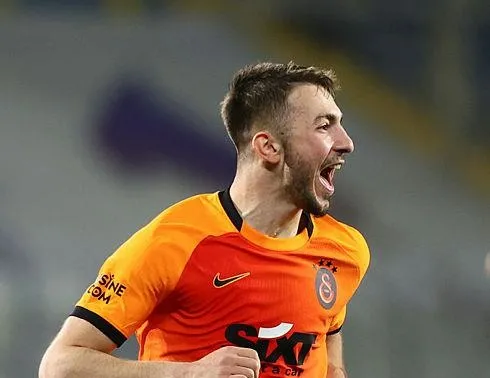 Halil Dervişoğlu savaşı yaklaşıyor! Fenerbahçe ve Galatasaray karşı karşıya gelebilir - 4