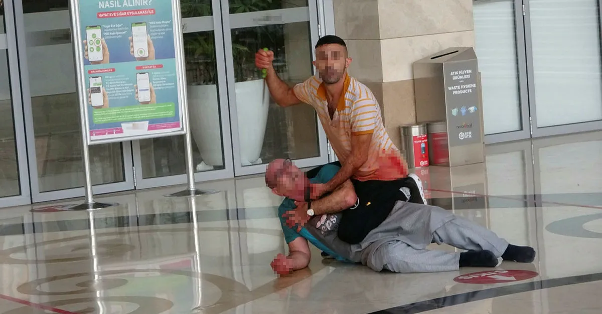 Antalya’da kan donduran olay! Ustasını önce bıçakla rehin aldı sonra tehdit etti: Yaklaşmayın keserim