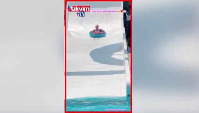 Survivor Nagihan Karadere kırmızı bikinisi ile yayınladı! Kızıyla tatile çıkan Nagihan paylaşmaya doyamadı! Sosyal medya onu konuştu