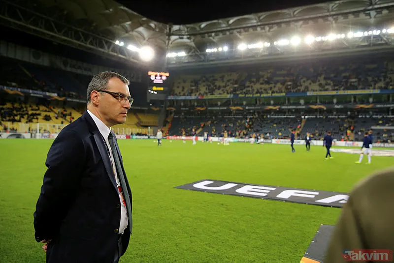 Comolli Akhisarspor maçında Fenerbahçe soyunma odasını bastı