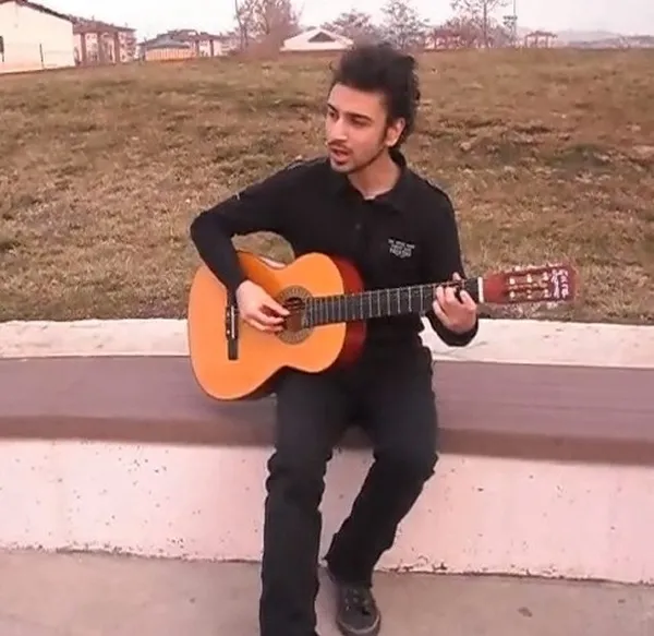 2-kadir-seker-olayi-turkiye-onu-konusuyor-tacize-engel-olurken-oldurulen-haydarcanin-babasi-konustu-1635932988256.jpg 2. Kadir Şeker olayı! Türkiye onu konuşuyor! Tacize engel olurken öldürülen Haydarcan'ın babası: Gurur duyuyorum-3