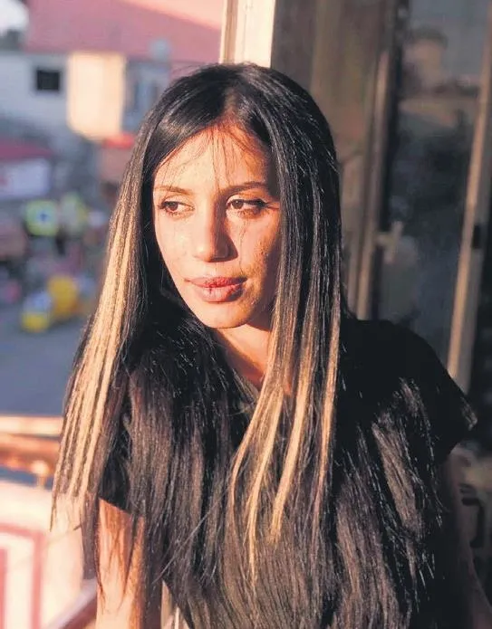 sezaryan-dogum-sonrasi-hayatini-kaybeden-dondu-gulerin-dava-dosyasinda-pes-dedirten-ihmal-1650403145530.jpeg Sezaryan doğum sonrası hayatını kaybeden Döndü Güler'in dava dosyasında pes dedirten ihmal-5