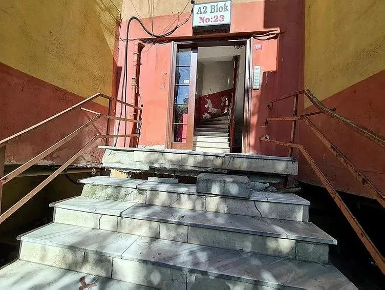 istanbulda-binlerce-riskli-bina-tespit-edildi-yalnizca-178i-yikildi-1717647160431.jpeg İstanbul'da binlerce riskli bina tespit edildi! Yalnızca 178'i yıkıldı-7