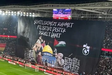 Trabzonspor’dan unutulmayacak koreografi! Filistin’e ’dev’ destek