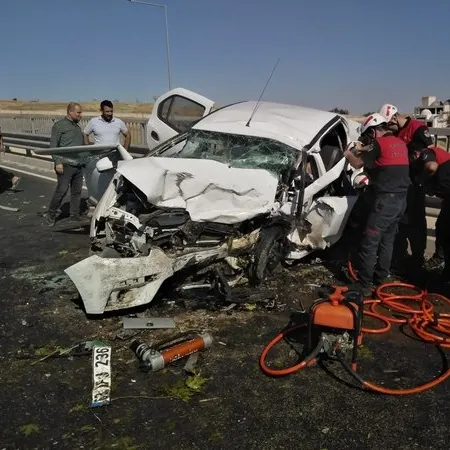 Feci kazada baba ve iki çocuğu hayatını kaybetti