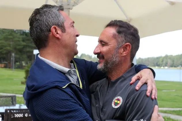 Fenerbahçe Vitor Pereira'yı kovdu