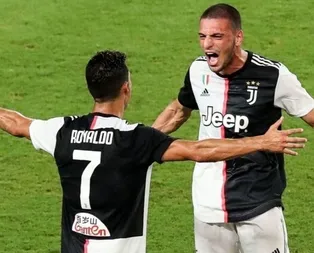 Merih Demirala Cristiano Ronaldodan destek! Bir asker selamı da ondan geldi...