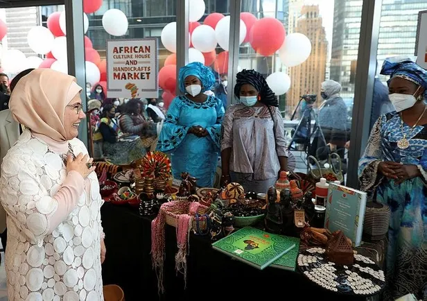 Emine Erdoğan New York’ta "Afrika Seyahatlerim" adlı ilk kitabının tanıtımını yaptı-3