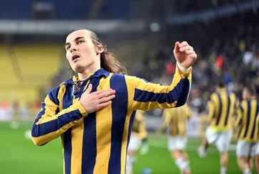 Fenerbahçe’de Çağlar Söyüncü ile yollar ayrıldı! Yeni takımı belli oldu