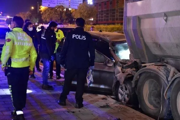 Son Dakika Izmir De Aci Son Polis Memuru Kazada Hayatini Kaybetti Takvim