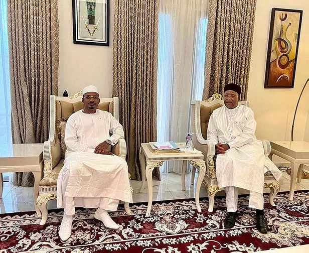 Nijer Cumhurbaşkanı Muhammed Bazum darbeden sonra ilk kez görüntülendi!-3